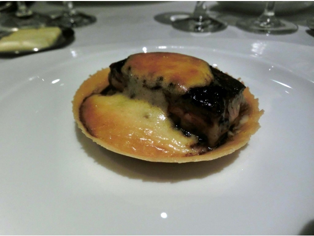 Croustade au foie gras frais et champignons à la créme